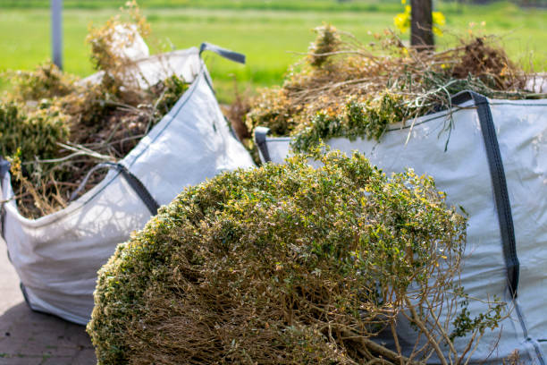 Best Commercial Cleanout Services  in Garden City Park, NY